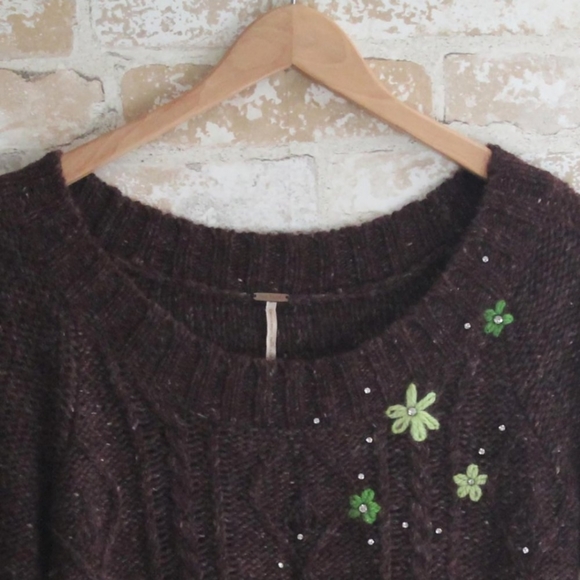 Free people brown sweater with embroidery - Picture 3 of 8